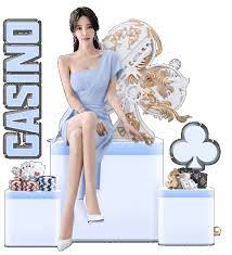 巴萨官方晒拉什福德加盟首日动态：体检签约&印球衣，和球迷见面
